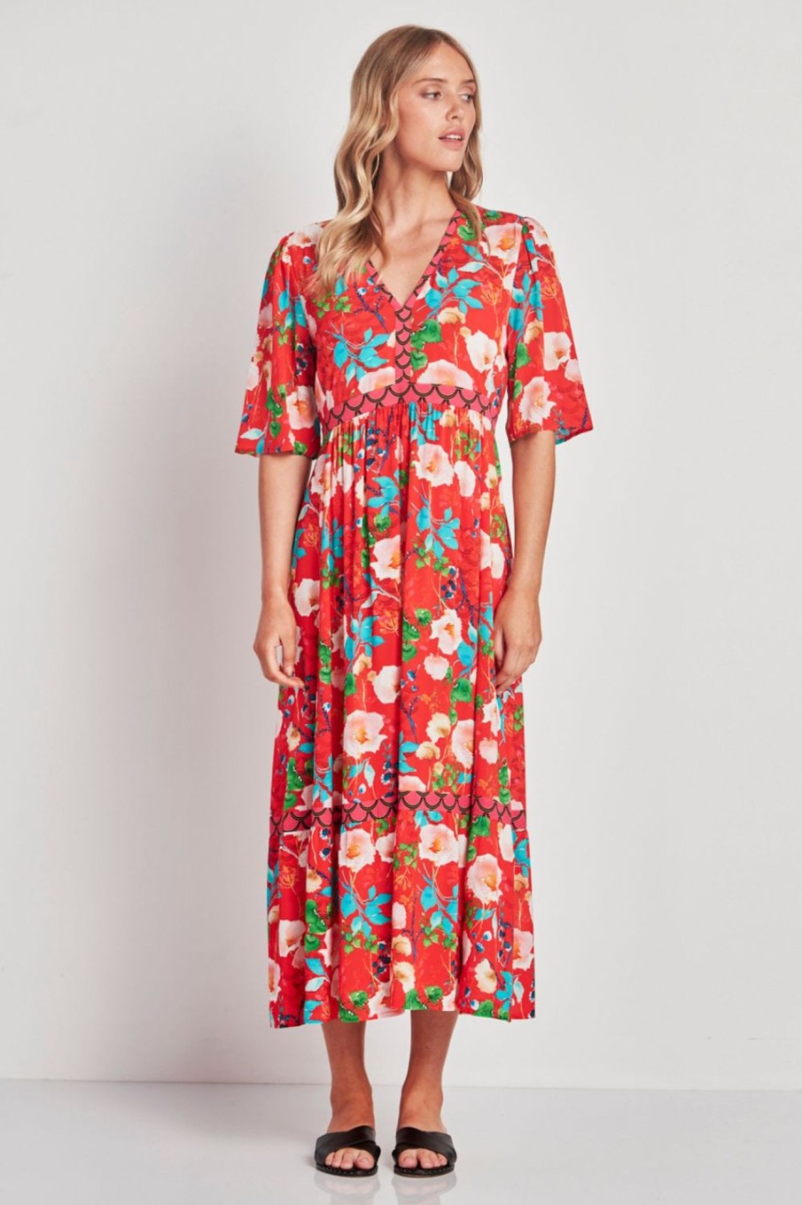 Dresses Verge | Aiko Dress | Red Floral Print