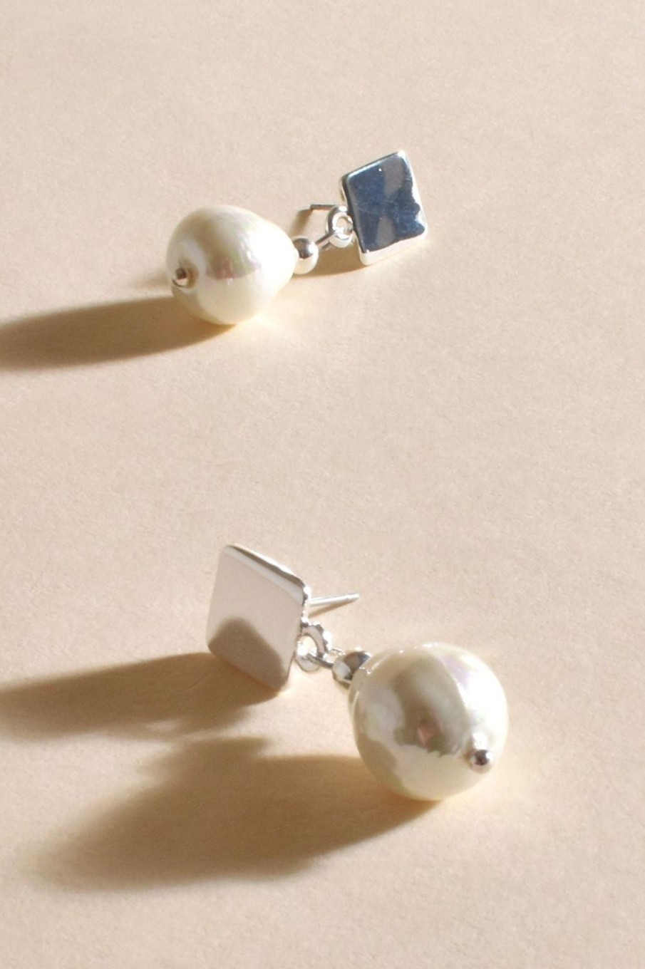 Accessories Adorne | Janie Pearl Drop Earrings | Silver