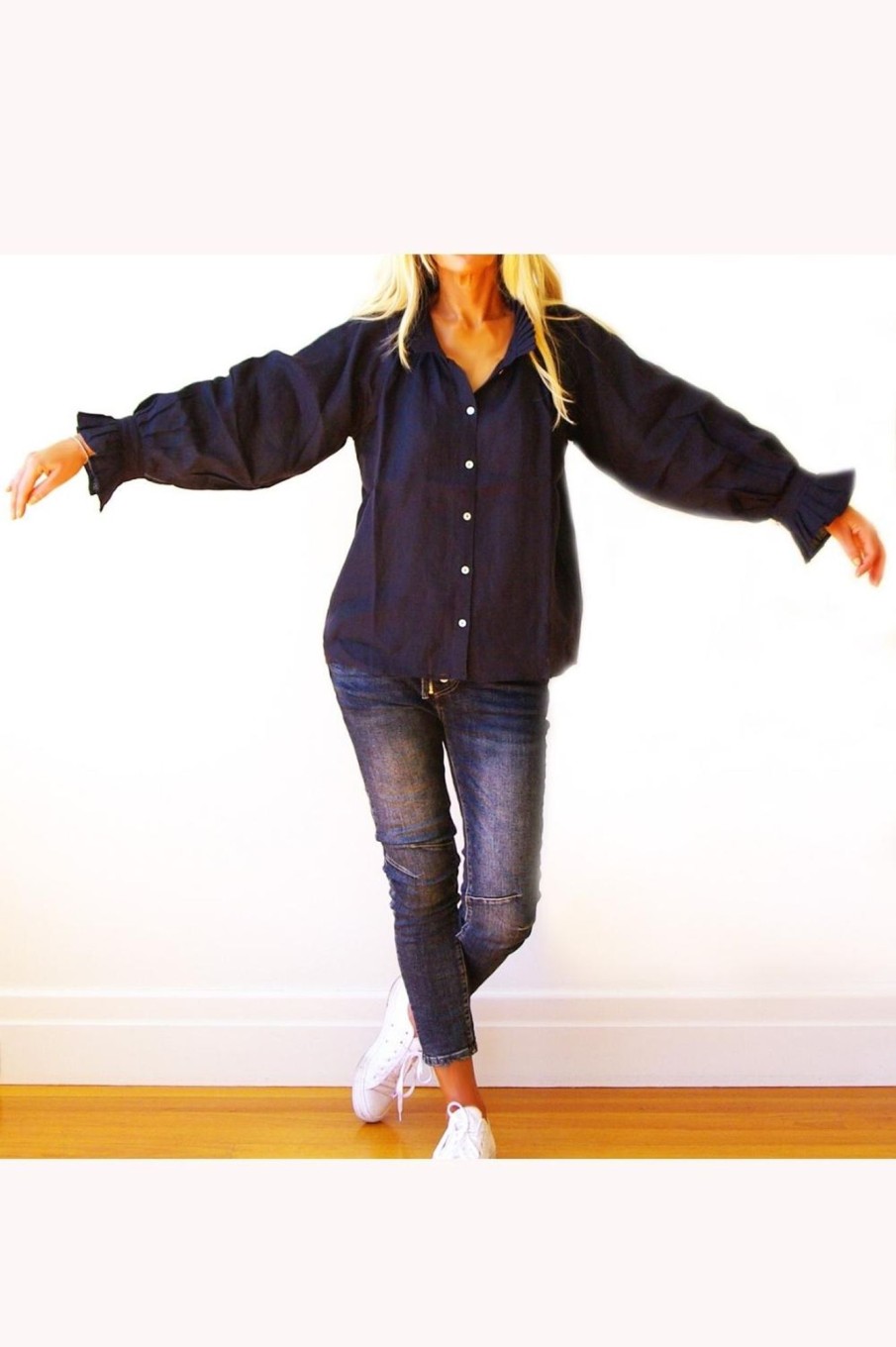 Tops Who's Charlie | Sammi Linen Shirt | Navy