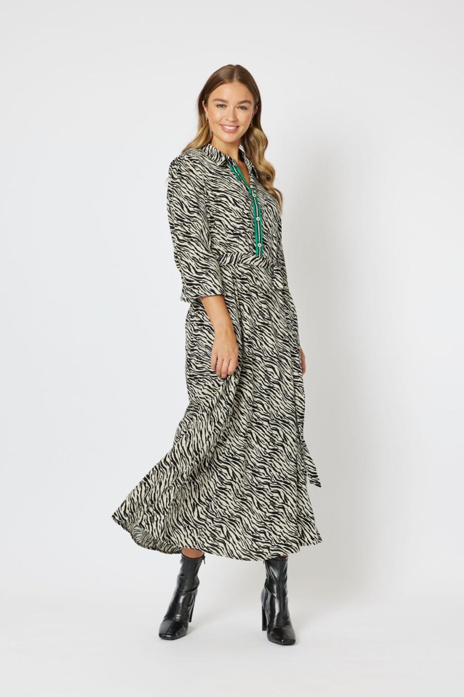 Dresses Gordon Smith | Animal Dress With Green Trim | Animal