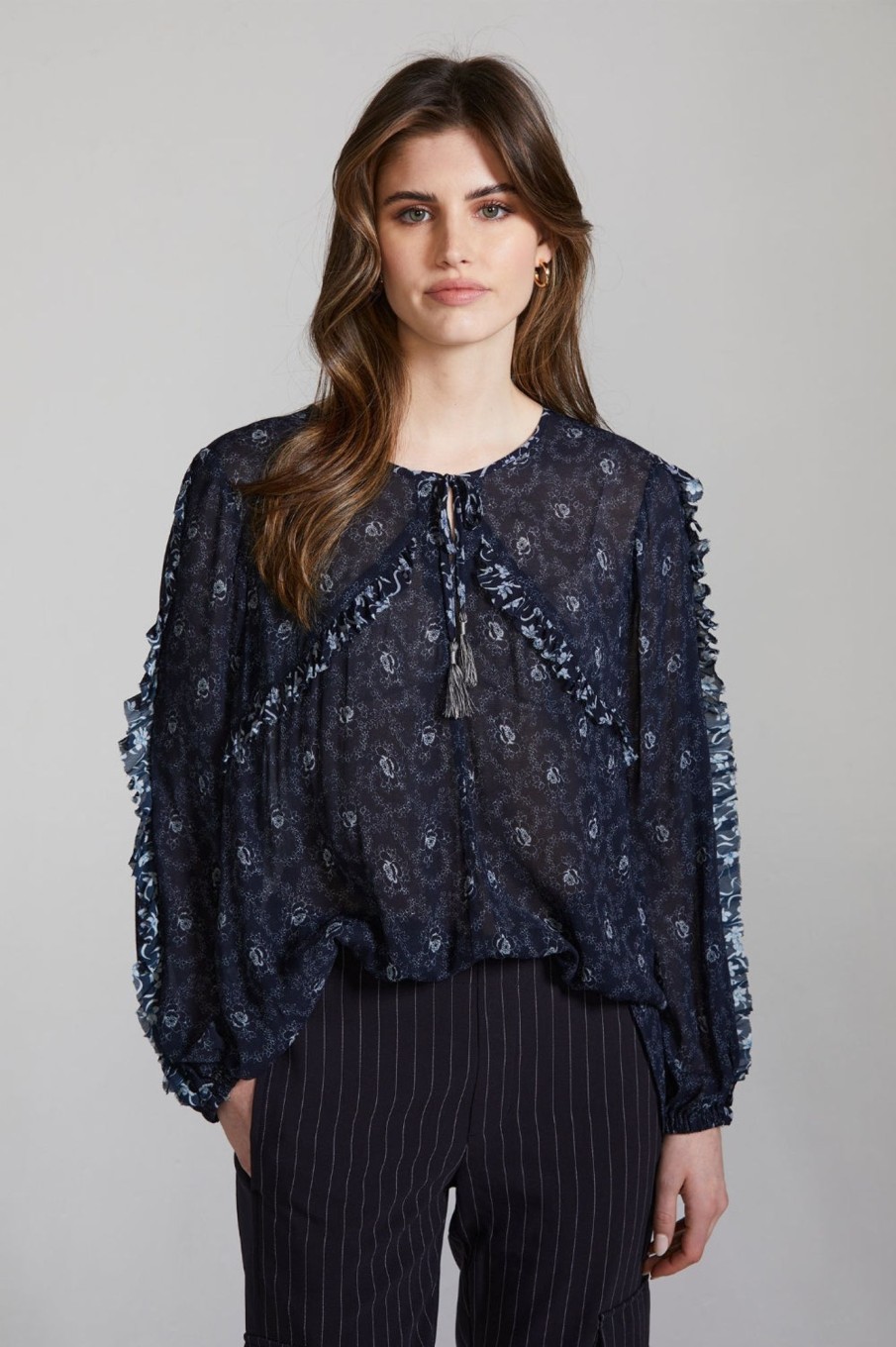 Tops Lania | Tapestry Top | Ink