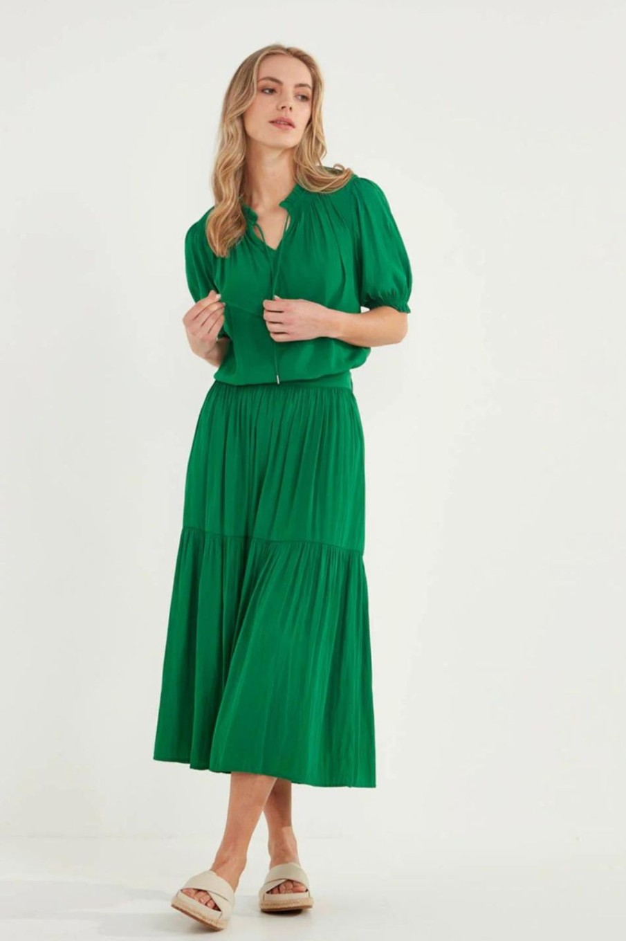 Bottoms Verge | Strike Skirt | Emerald