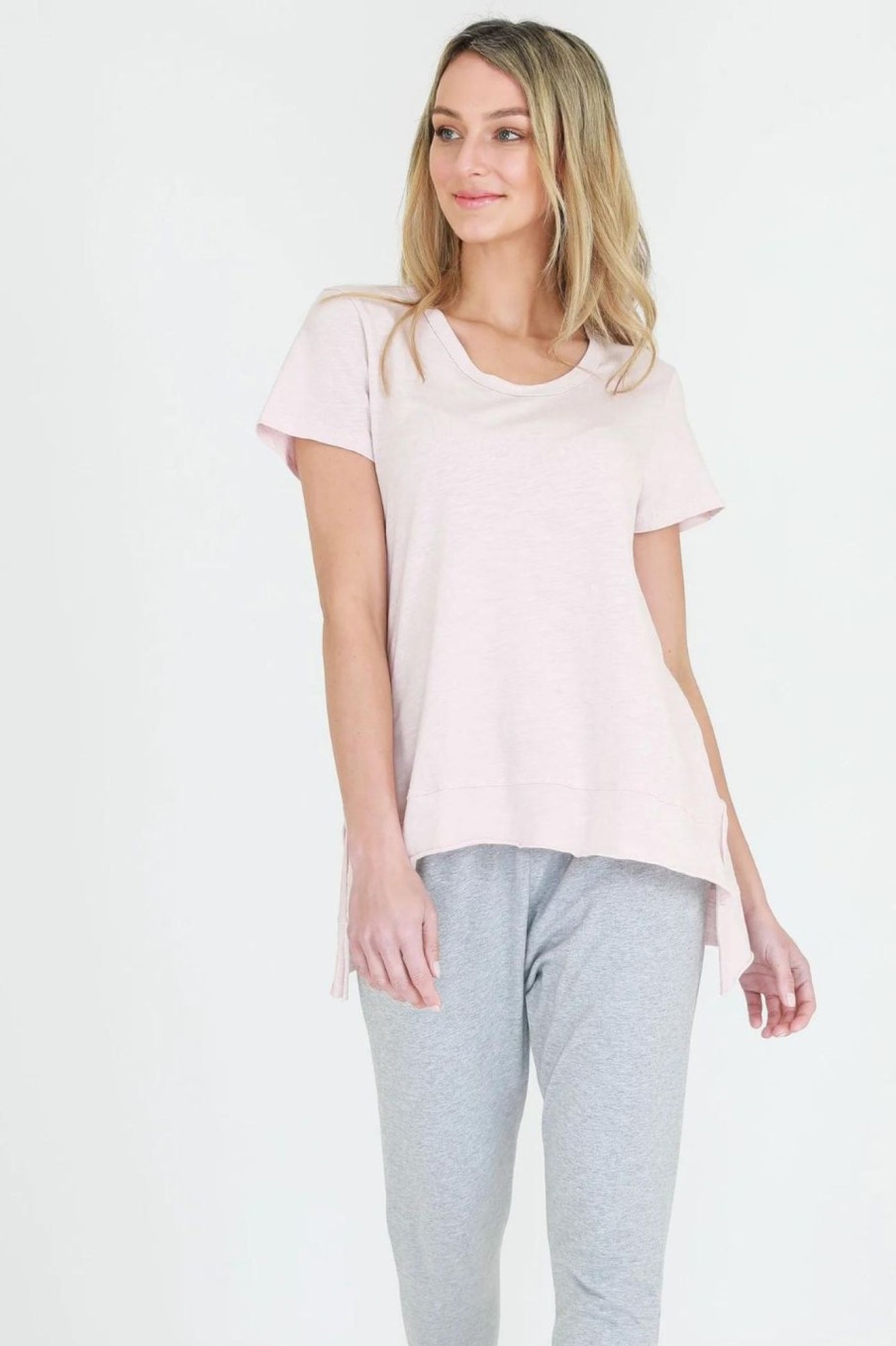 Tops 3rd Story | Brighton Crew Neck Tee | Blush Marle