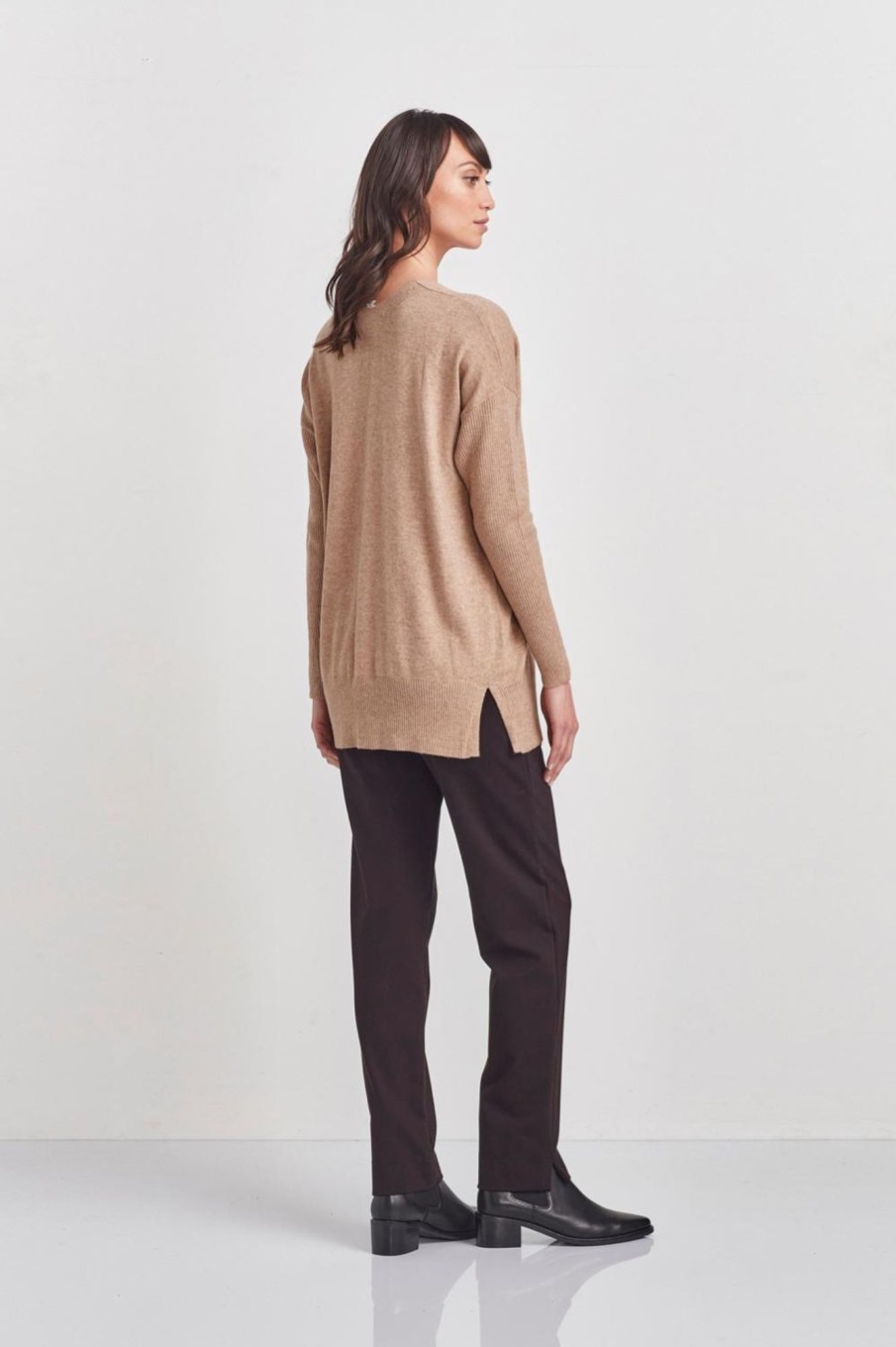 Tops Verge | Newbury Sweater | Cuppuccino