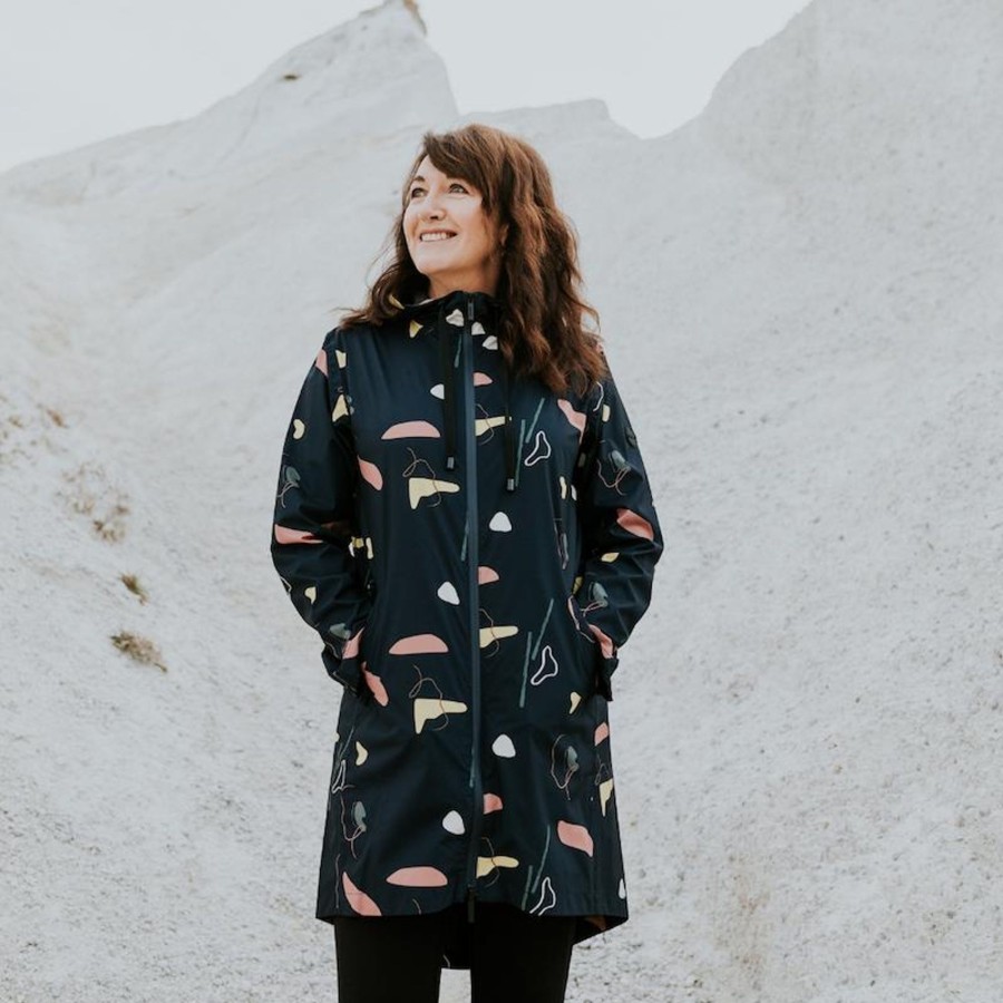 Tops Moke | Georgie Rain Coat | Abstract