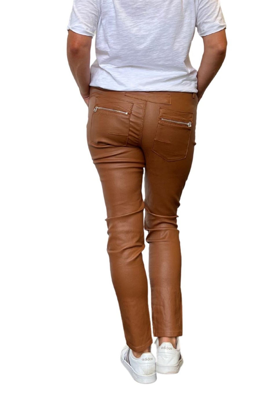 Bottoms Silvermaple Collection | Waxed Button Zip Italian Jean | Camel