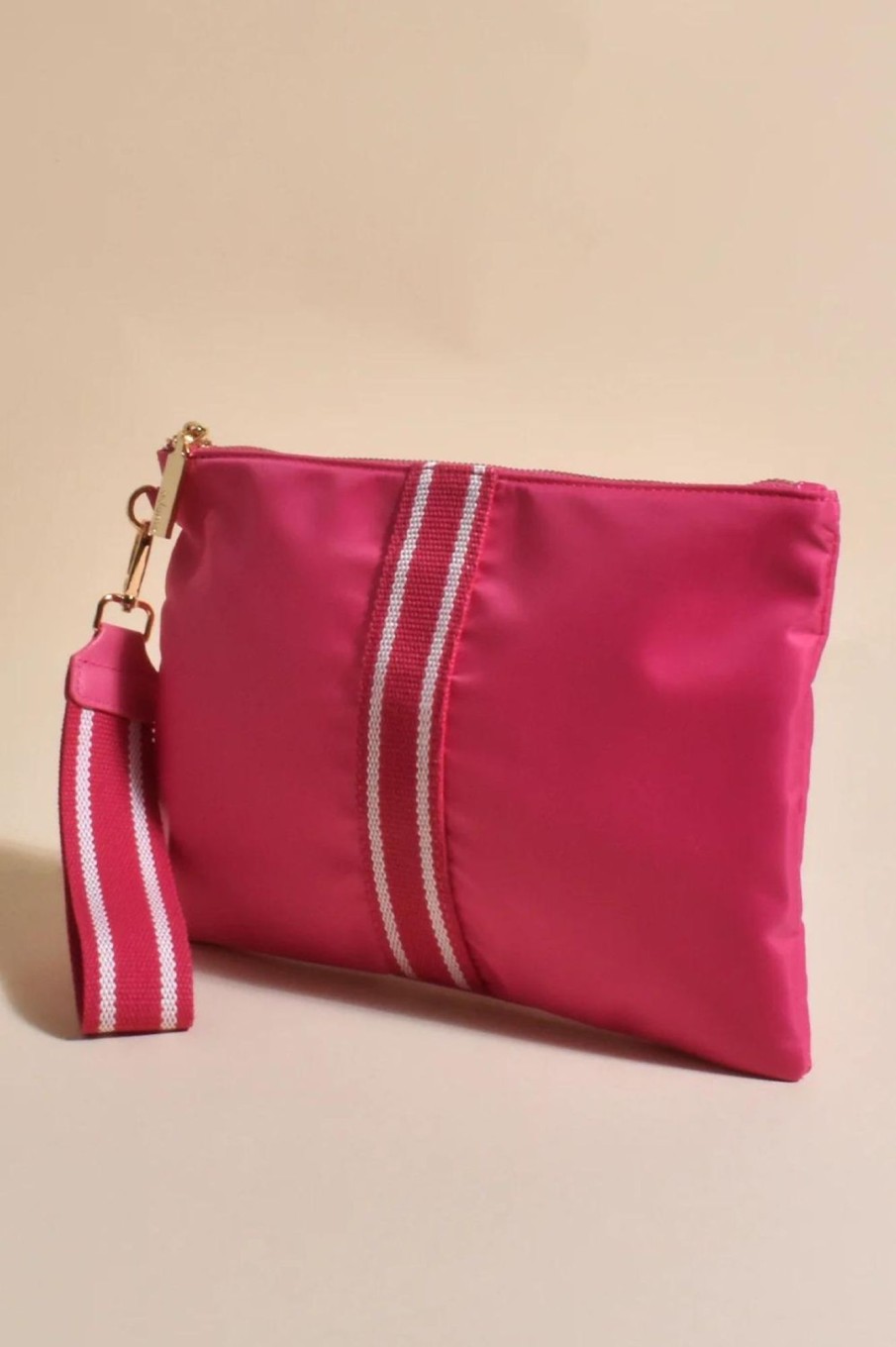 Accessories Adorne | The Traveller Pouch | Fuchsia