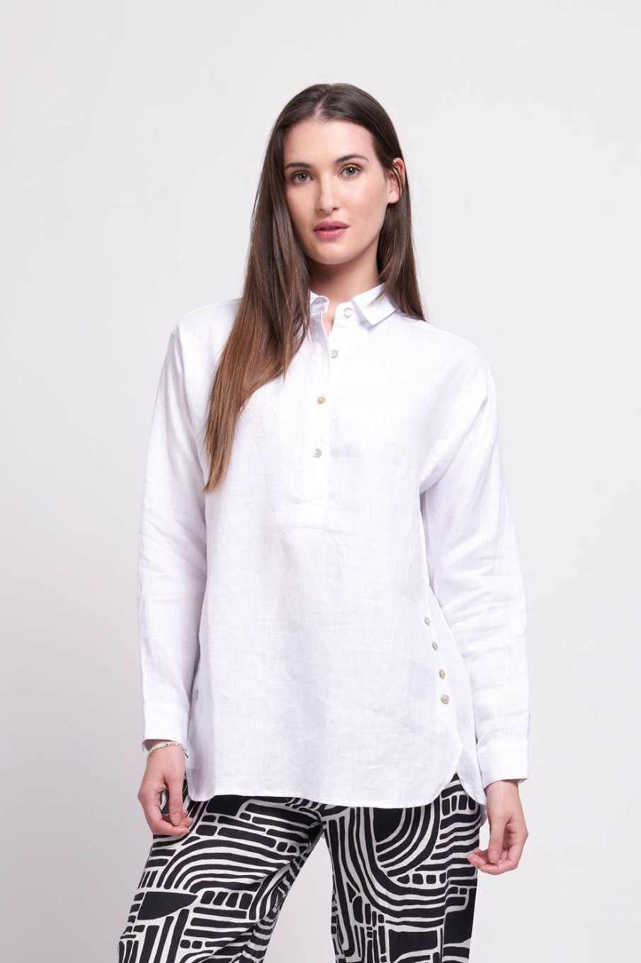 Tops FOIL | High Roller Shirt | White