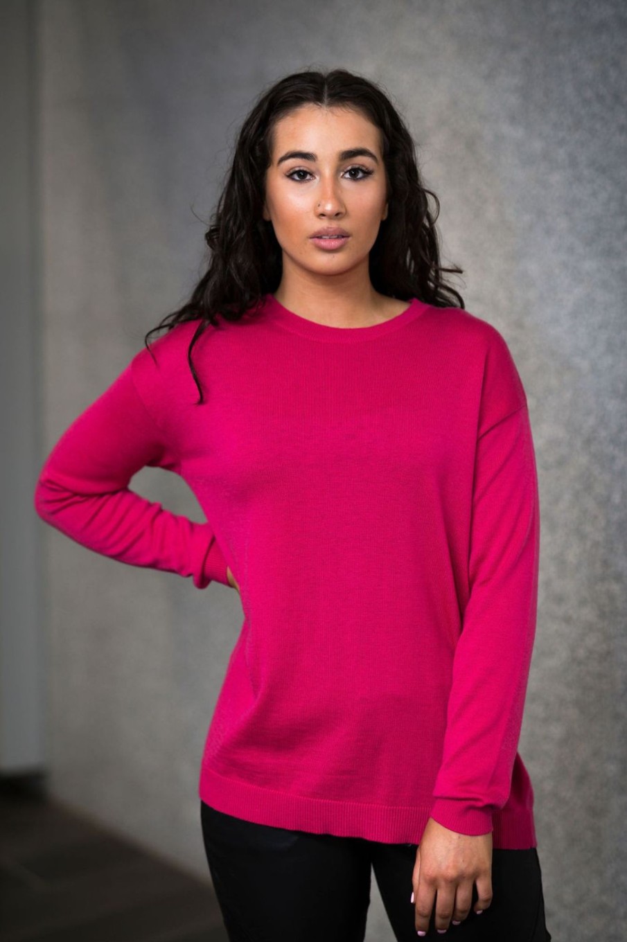 Tops Fields | Zipper Back Pullover | Fuchsia