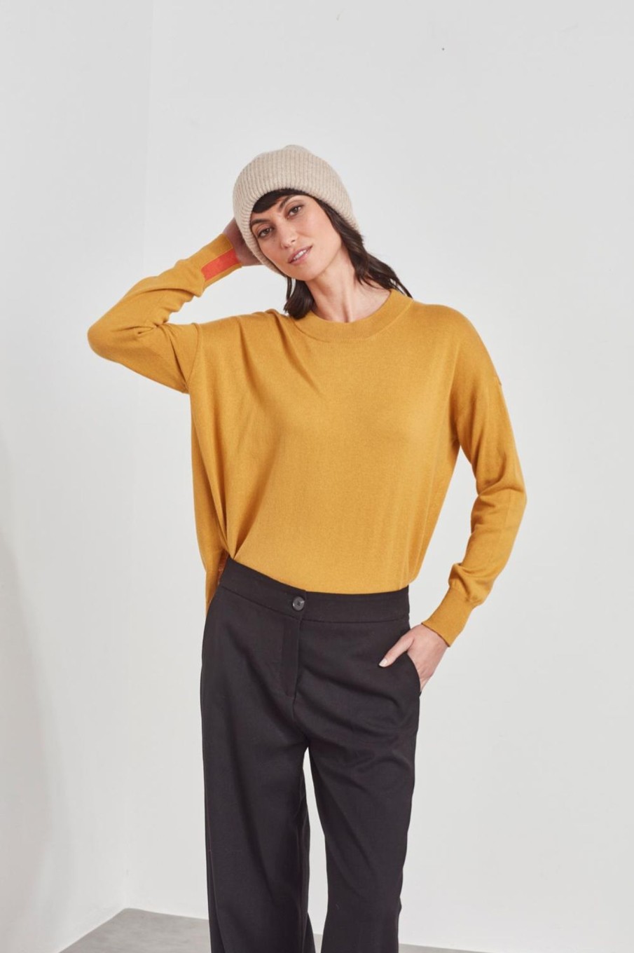 Tops Verge | Lost Sweater | Mustard