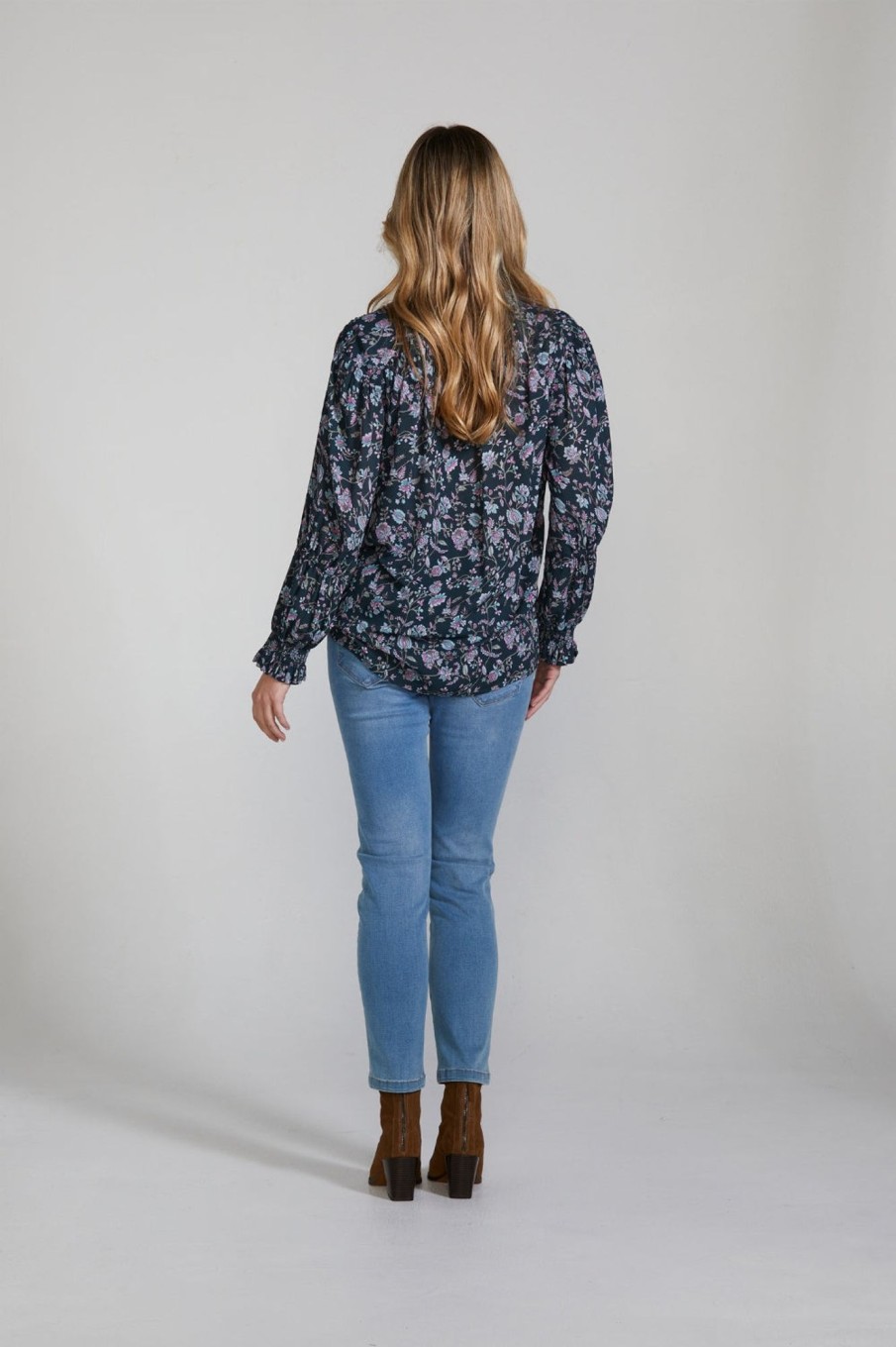 Tops Lania | Isabella Floral Shirt | Pine