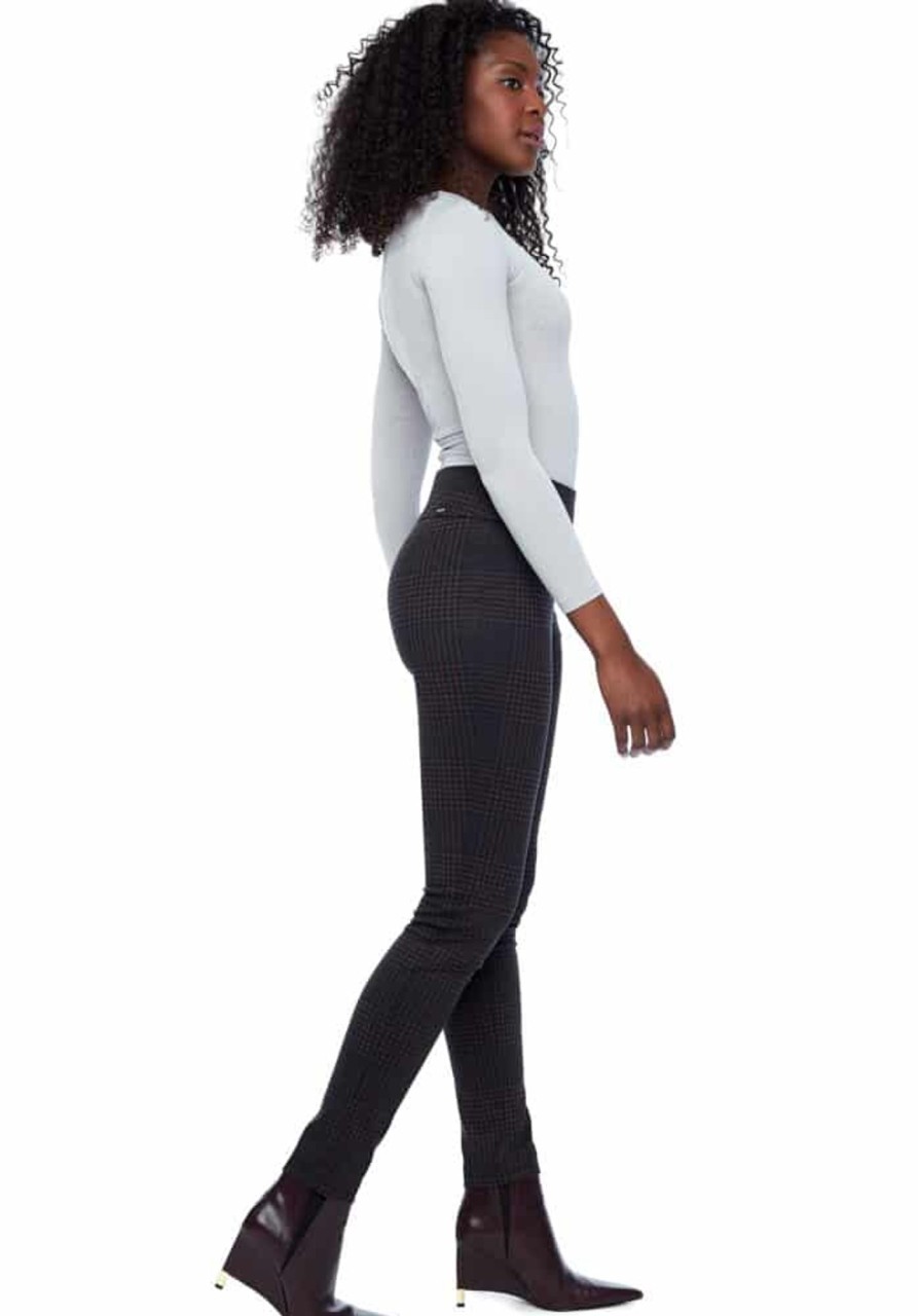 Bottoms UP! | Ponte Essex Fl Slim Pant | Essex