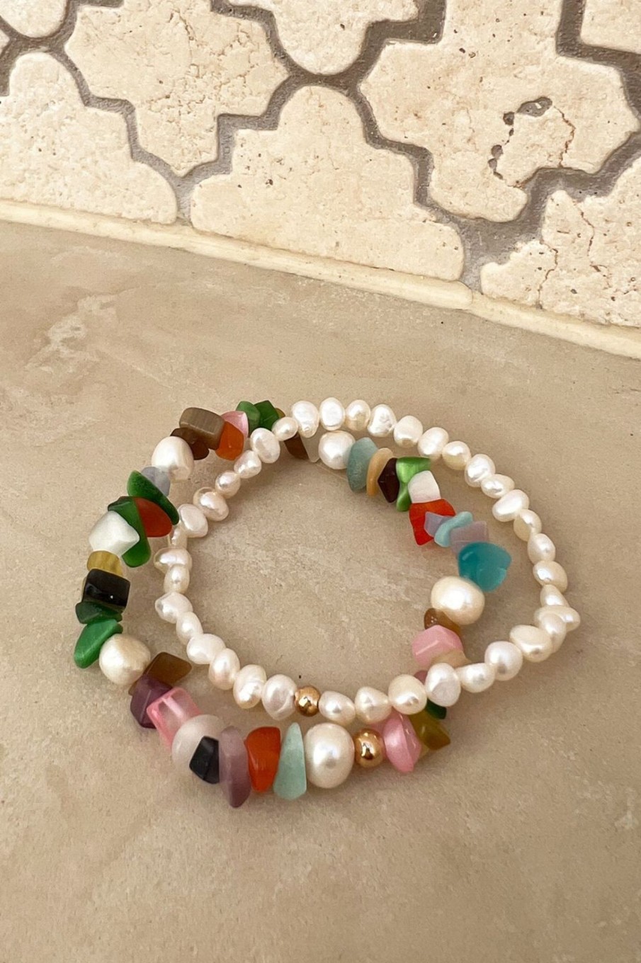 Accessories Adorne | Stone Chips Pearl Bracelet Set | Green Multi