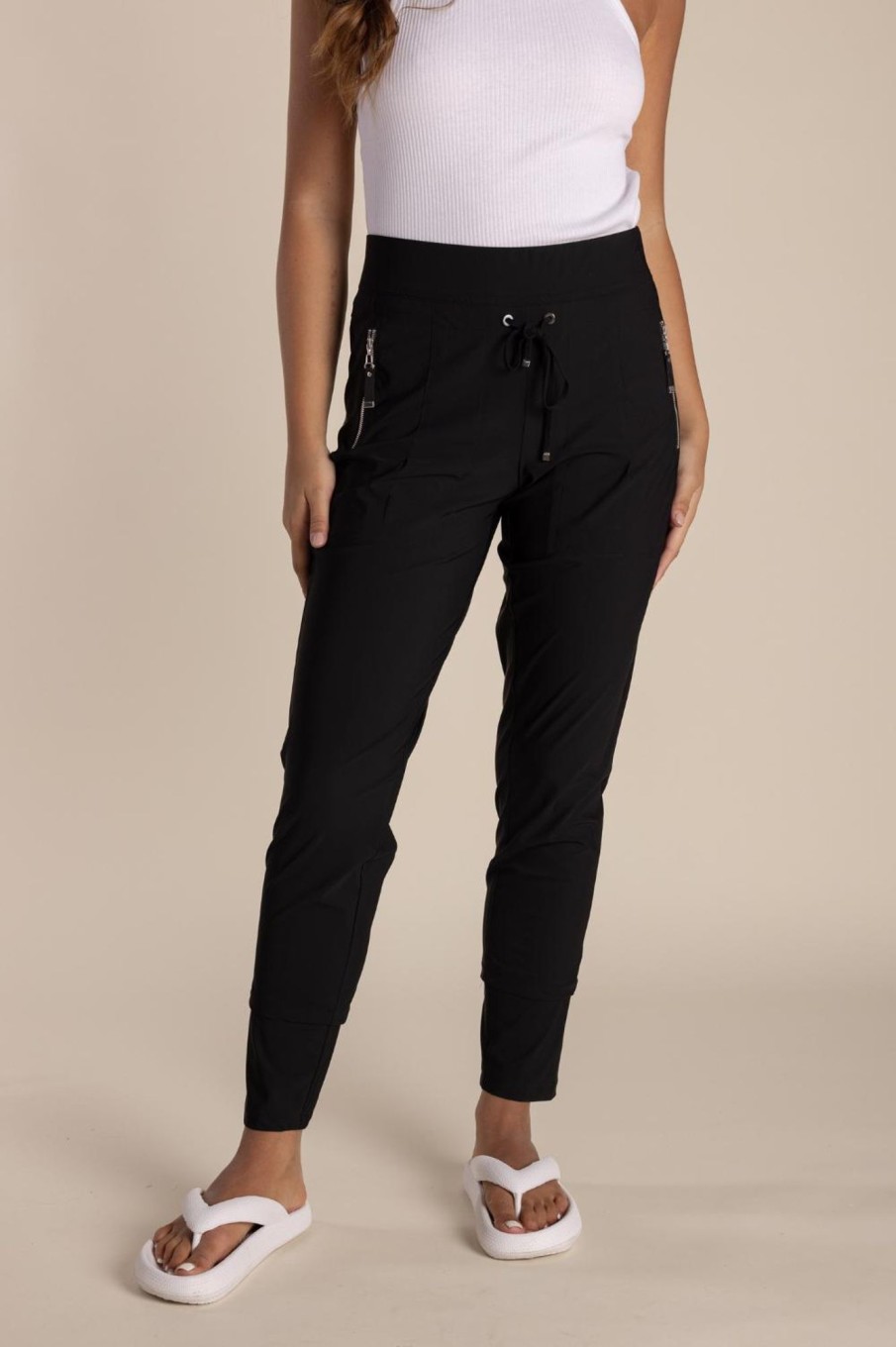 Bottoms Two T's | Panelled Pant | Black